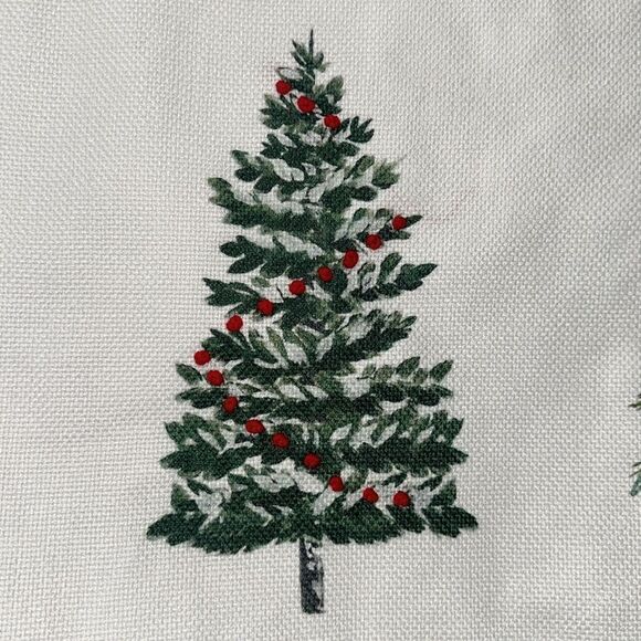 tinsel & fir White Green Red Embroidered Christmas Tree Print Table Runner - Picture 6 of 12